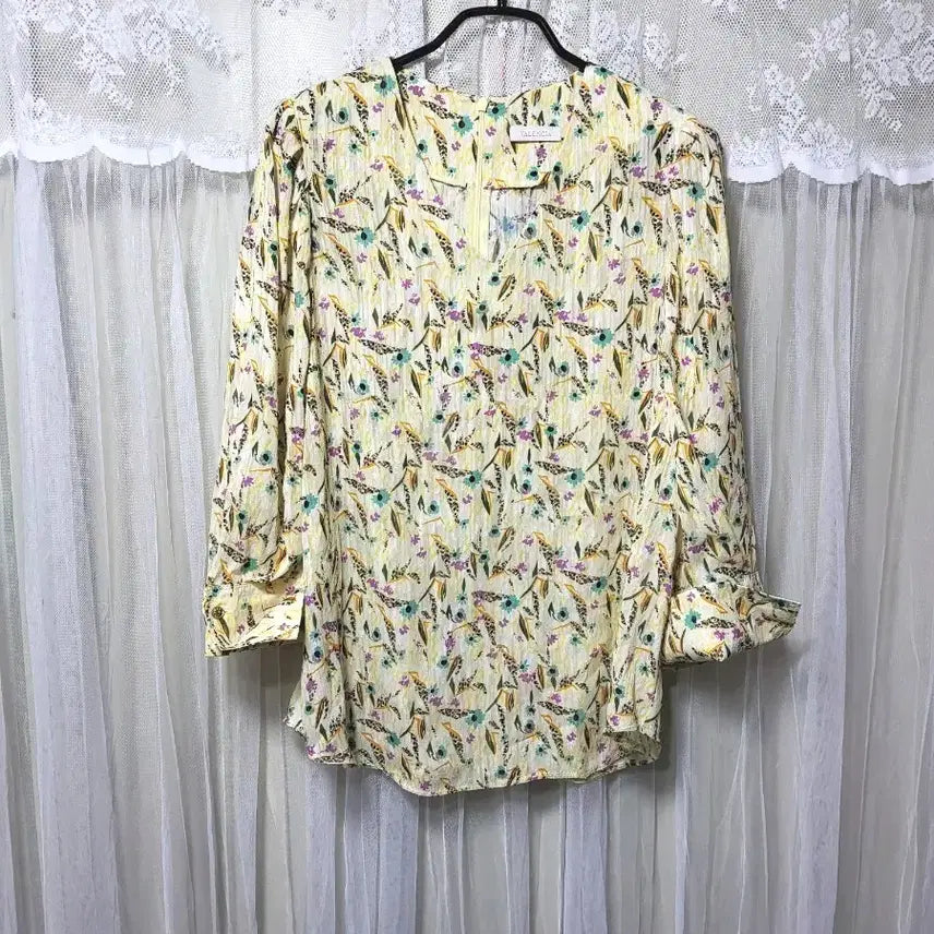 [BUNJANG] Valencia Floral Yellow Chiffon Blouse / 발렌시아 꽃 옐로우 쉬폰 블라우스