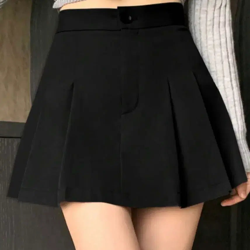 [BUNJANG] Black Pleated Mini Skirt with Shorts XS / 새상품) 검정 블랙 플리츠 미니 치마 스커트 바지 xs 사이즈