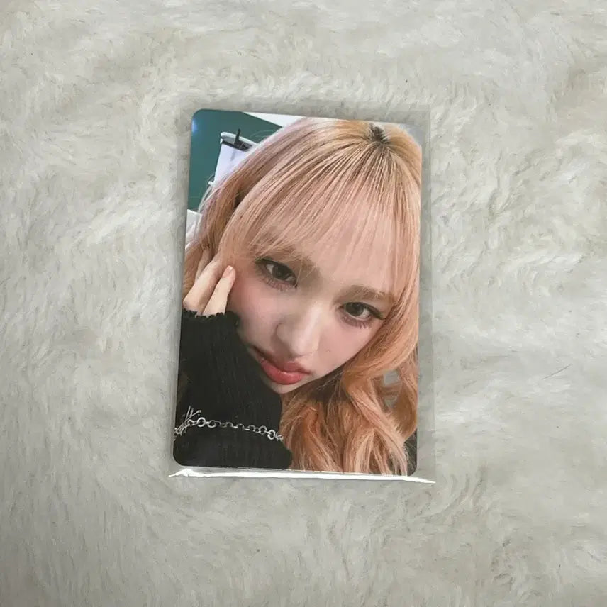 [BUNJANG] IVE Liz POB Photocard Idol Stage Empathy / 아이브 중국 특전 포카 아이돌스테이지 엠파시 리즈