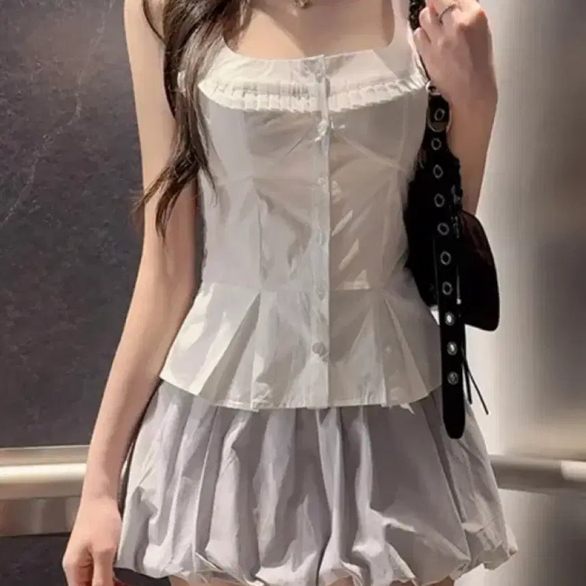 [BUNJANG] Kim Seol Pleated Square Neck Blouse / 김설 나시 플리츠 핀턱 스퀘어넥 블라우스