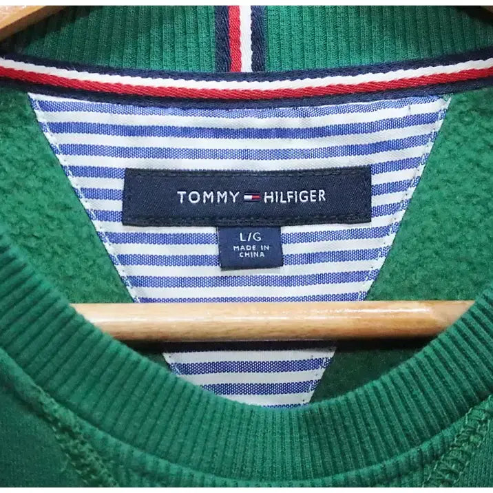[BUNJANG] XL Tommy Hilfiger Big Logo Sweatshirt / [XL] 타미힐피거 빅로고 기모 맨투맨 (20%세일)