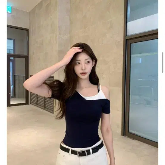 [SOLD OUT] 제니오 레어드커브티 새상품