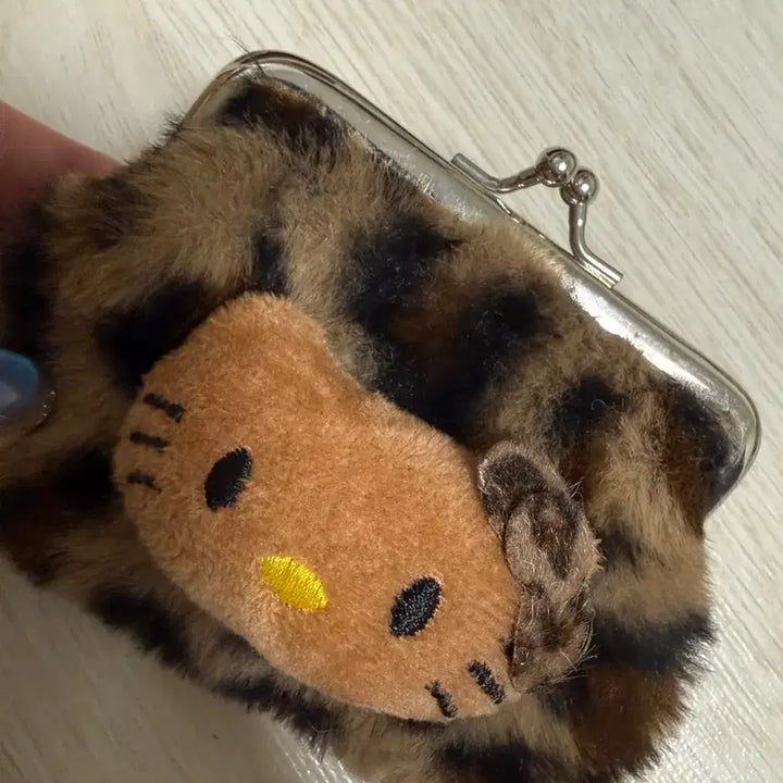 [BUNJANG] Kitty Leopard Fur Coin Purse / 키티 레오파드 퍼 동전지갑
