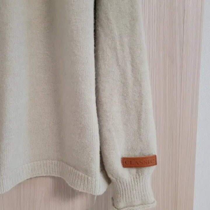 [BUNJANG] Classic Knit Cardigan / 클래식 니트 가디건