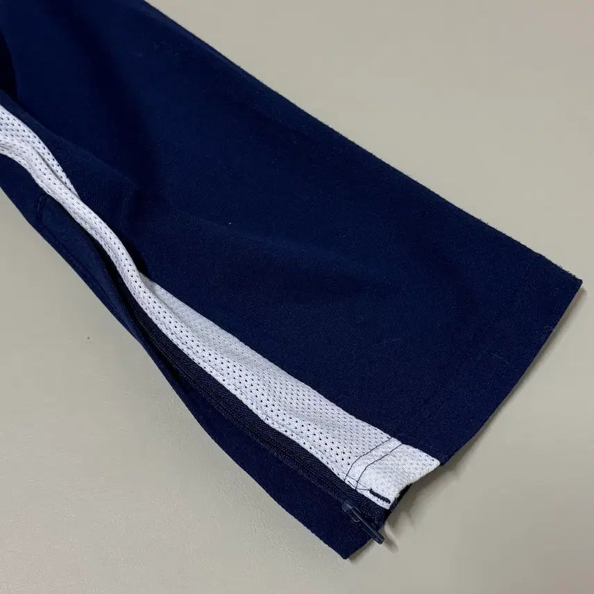 [BUNJANG] Under Armour Track Pants L / 언더아머 트랙팬츠 L