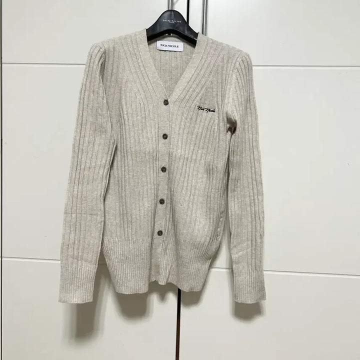 [BUNJANG] NICK NICOLE Beige V-Neck Ribbed Cardigan / NICK NICOLE 베이지 V넥 골지 가디건