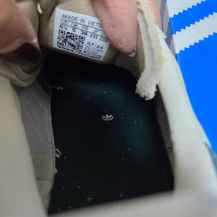 [BUNJANG] Adidas Gazelle Bold Suede Sneakers 235 New / 아디다스 가젤 볼드 스웨이드 스니커즈 235 새제품