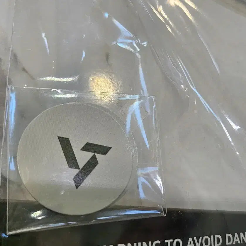 [BUNJANG] SEVENTEEN Hoshi Fan Ticket / 새상품) 세븐틴 호시 부채 티켓 판매합니다