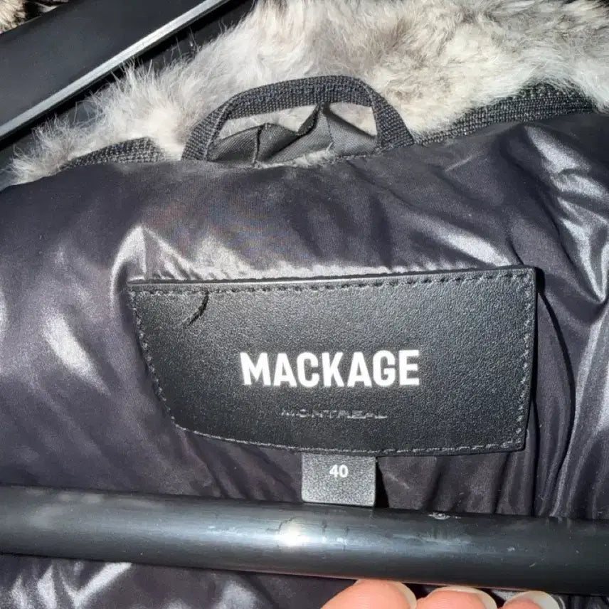 [BUNJANG] Mackage Dixon Silver Fur Jacket / 멕케이지 딕슨 실버퍼 23년식