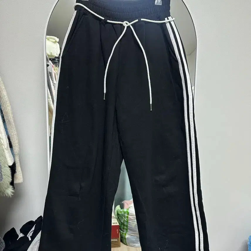 [BUNJANG] Training Pants / 옆줄 트레이닝 바지