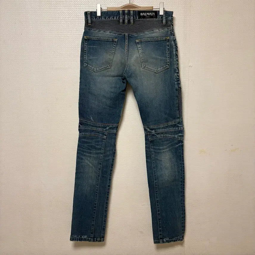 [BUNJANG] Balmain Distressed Biker Jeans / 발망 디스 바이커진