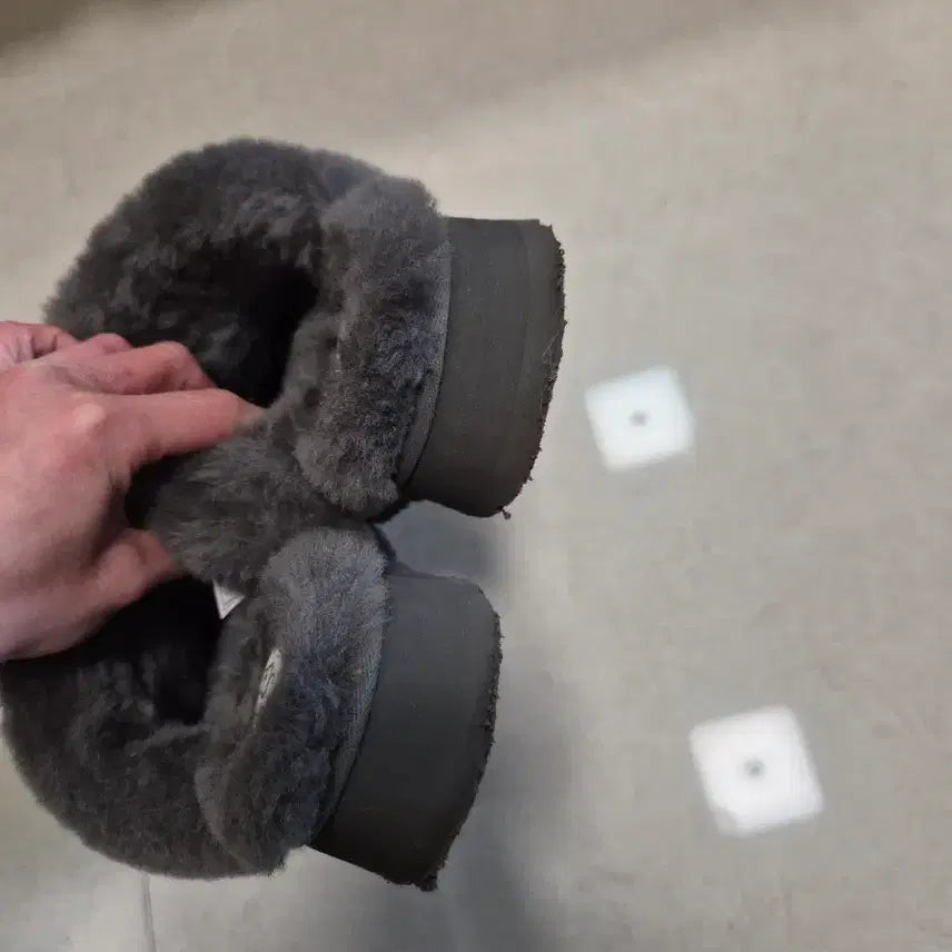 [BUNJANG] UGG Disquette US7 (240) / 어그 디스케트 us7 240