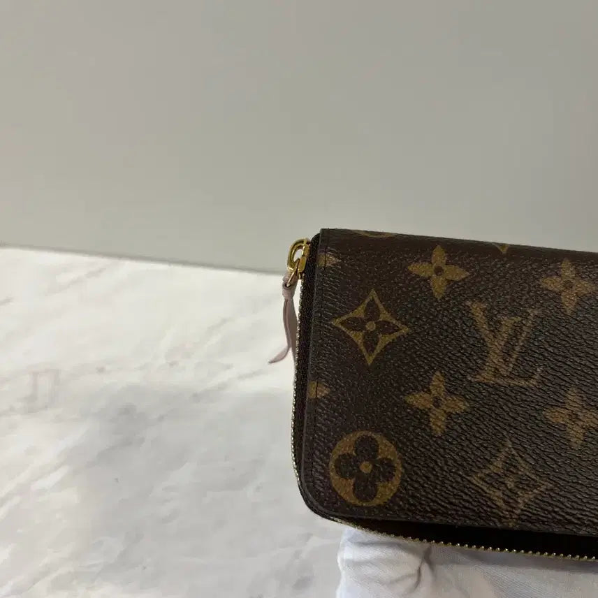 [BUNJANG] Louis Vuitton Monogram Clemence Zip Long Wallet / 루이비통 모노그램 클레망스 지퍼 장지갑