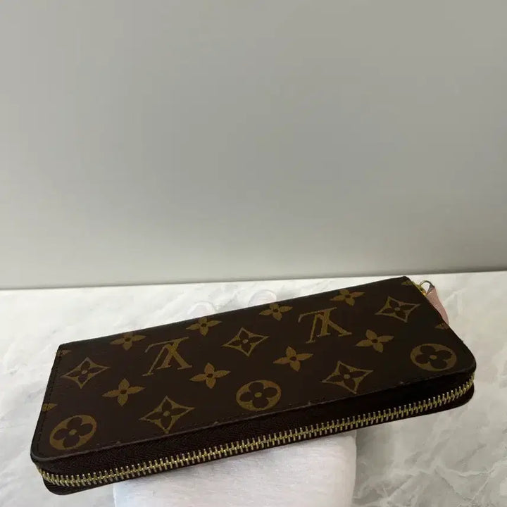 [BUNJANG] Louis Vuitton Monogram Clemence Zip Long Wallet / 루이비통 모노그램 클레망스 지퍼 장지갑