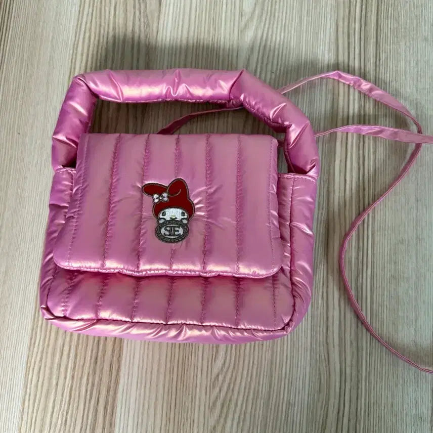 [BUNJANG] Sienne My Melody Padded Bag / 시엔느 마이멜로디 패딩백