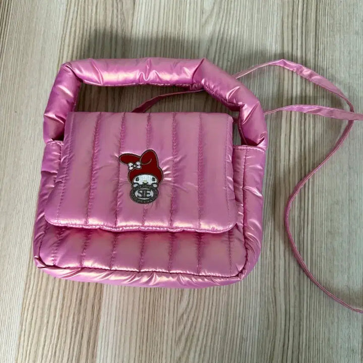 [BUNJANG] Sienne My Melody Padded Bag / 시엔느 마이멜로디 패딩백