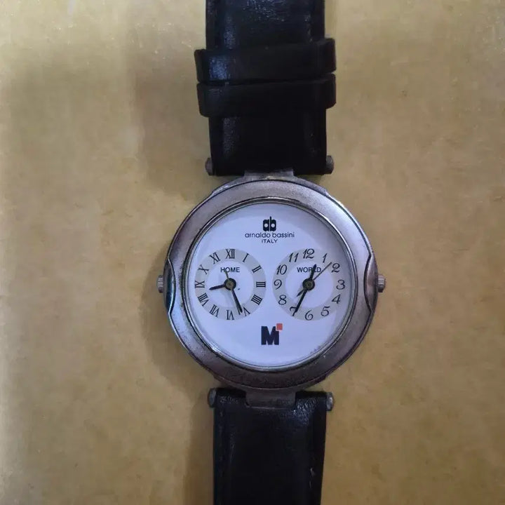 [BUNJANG] Arnaldo Bassini Dual Time Leather Wristwatch / 아날도바시니 듀얼타임 가죽 손목시계