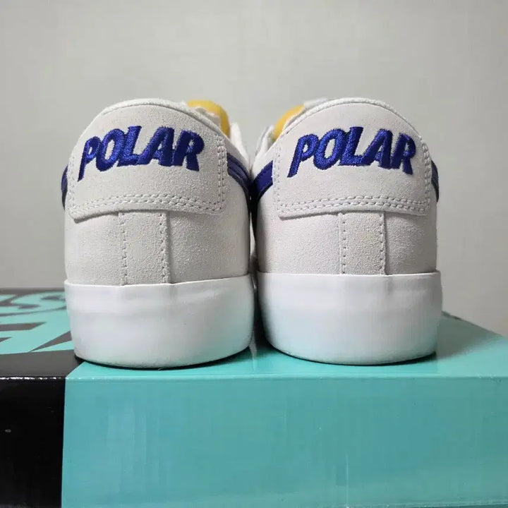 [BUNJANG] Polar x Nike SB Blazer Sneakers / [270] 폴라 x 나이키sb 블레이저 av3028-100