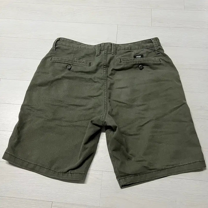 [BUNJANG] Chino Shorts 32 / 반스 / 치노 쇼츠 / 32