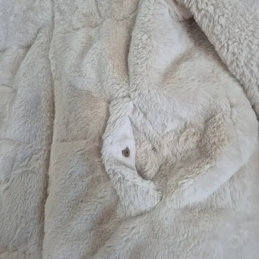 [BUNJANG] Zara Faux Fur Jacket L / 자라 퍼 자켓