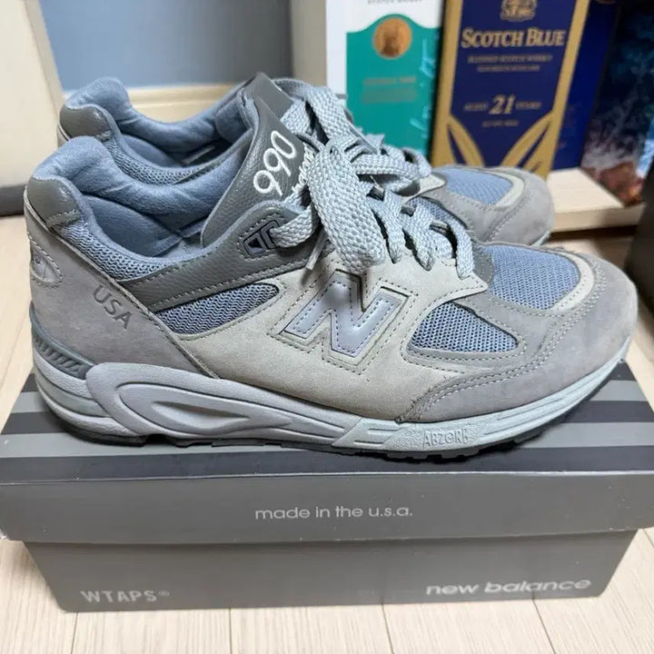 [BUNJANG] New Balance WTAPS 990 V2 (Size 270) / 뉴발란스 990 V2 더블탭스 270