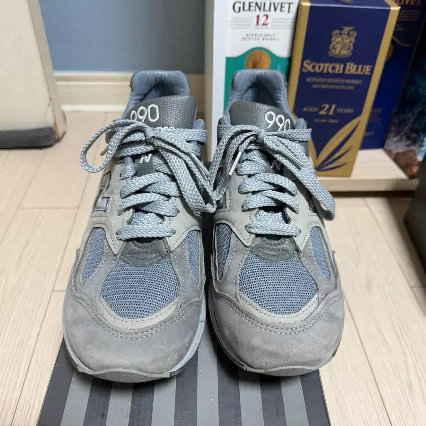 [BUNJANG] New Balance WTAPS 990 V2 (Size 270) / 뉴발란스 990 V2 더블탭스 270