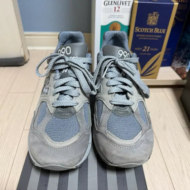 [BUNJANG] New Balance WTAPS 990 V2 (Size 270) / 뉴발란스 990 V2 더블탭스 270