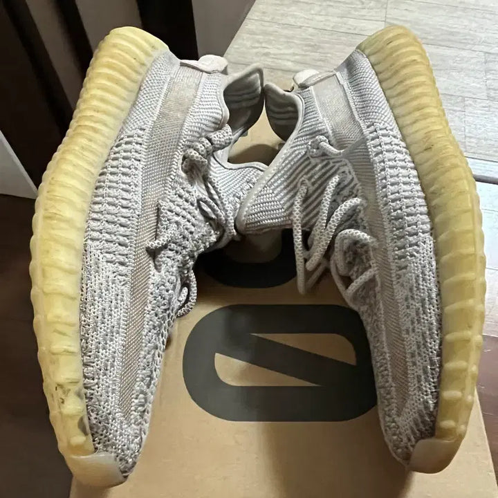 [BUNJANG] Adidas Yeezy Boost 350 V2 Static 285 / 아디다스 이지부스트 350 V2 스태틱 285