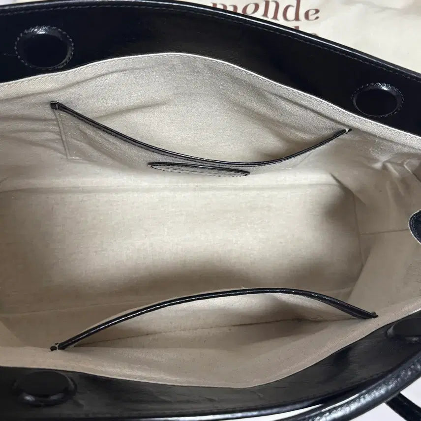 [BUNJANG] Monde Monde Boston Bag Black / 몽드몽드 보스턴백 블랙