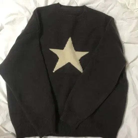 [BUNJANG] Star Logo Brown Knit Sweater / 별 로고 갈색 니트