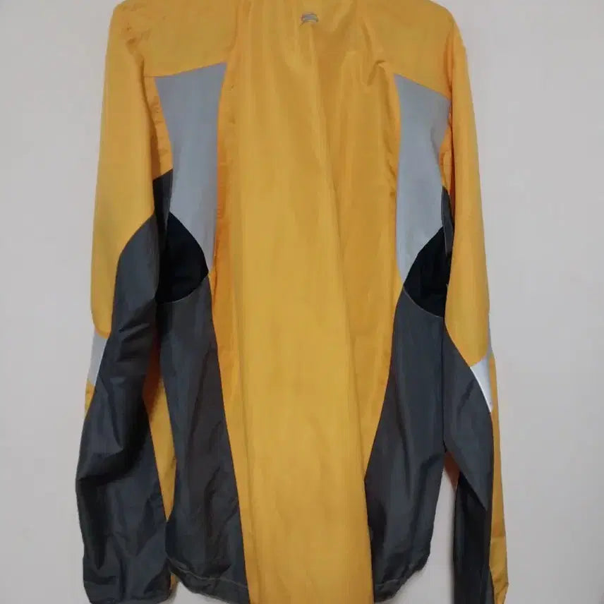 [BUNJANG] SUGOI Windbreaker Jacket Orange 100 / SUGOI 스고이 윈드브레이커 자켓 오렌지100