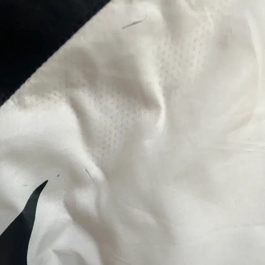 [BUNJANG] Nike Windrunner Windbreaker / 나이키 바람막이 윈드러너