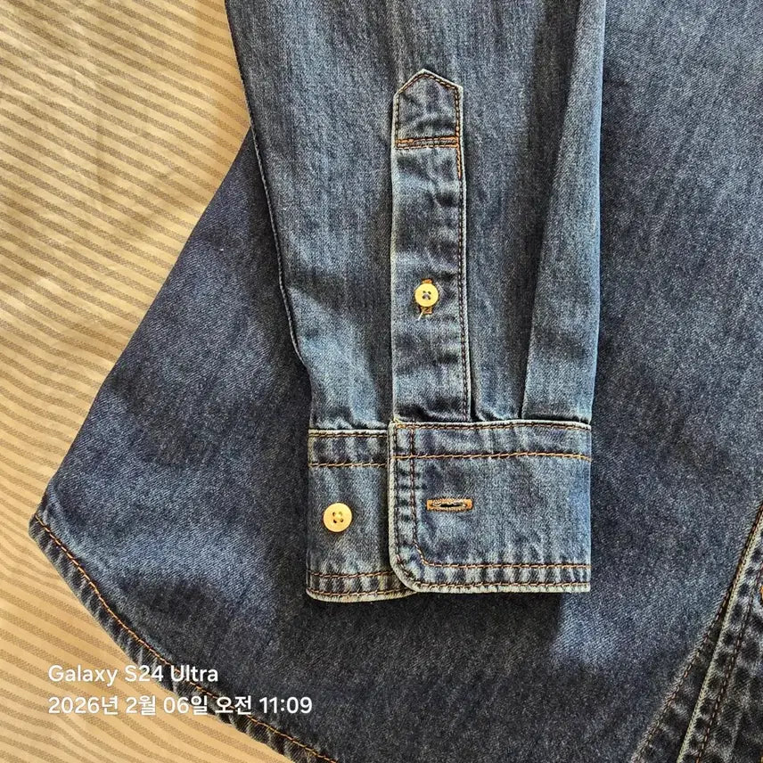 [BUNJANG] Henry Cotton Denim Shirt / 헨리코튼 데님 셔츠 100 사이즈 판매합니다