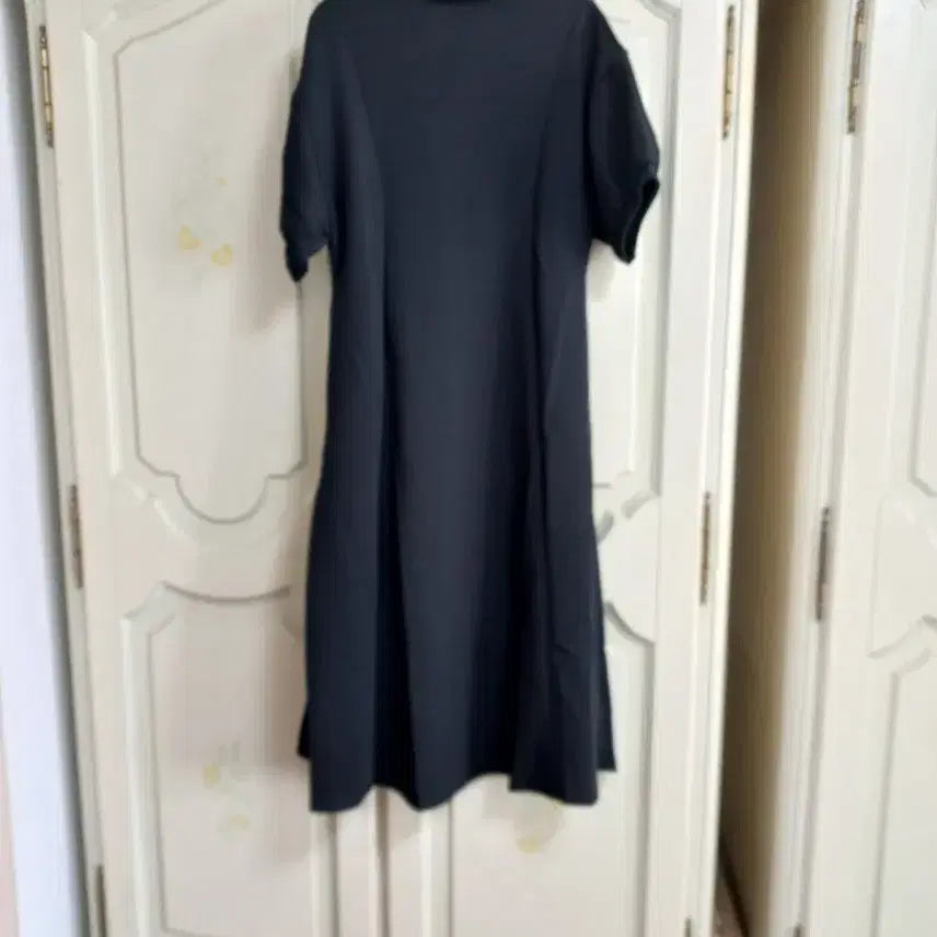 [BUNJANG] Black Collar Neck Long Dress / 여성용 카라넥 원피스(F)
