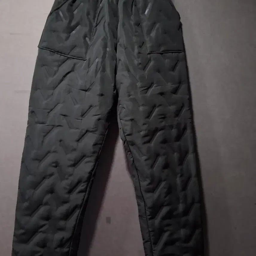 [BUNJANG] Quilted Straight Leg Pants / 퀼팅 누빔 바지 아이보리검정네이비 카키