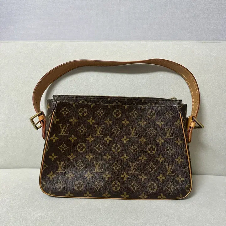 [BUNJANG] Louis Vuitton Viva Cite GM / [A 정품] 루이비통 비바시떼 GM