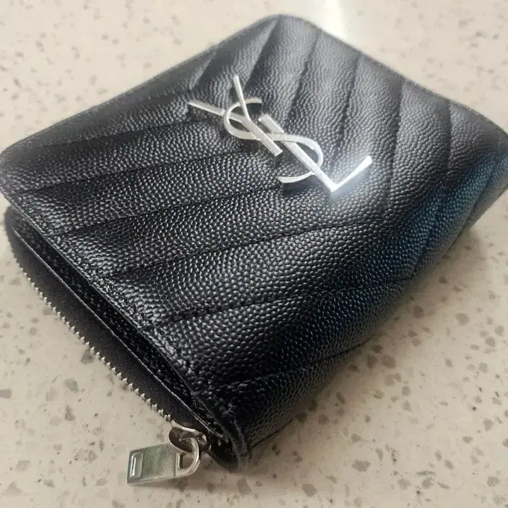 [BUNJANG] Saint Laurent Matelassé Wallet (Black) / 생로랑 마틀라세 반지갑 블랙(정품)