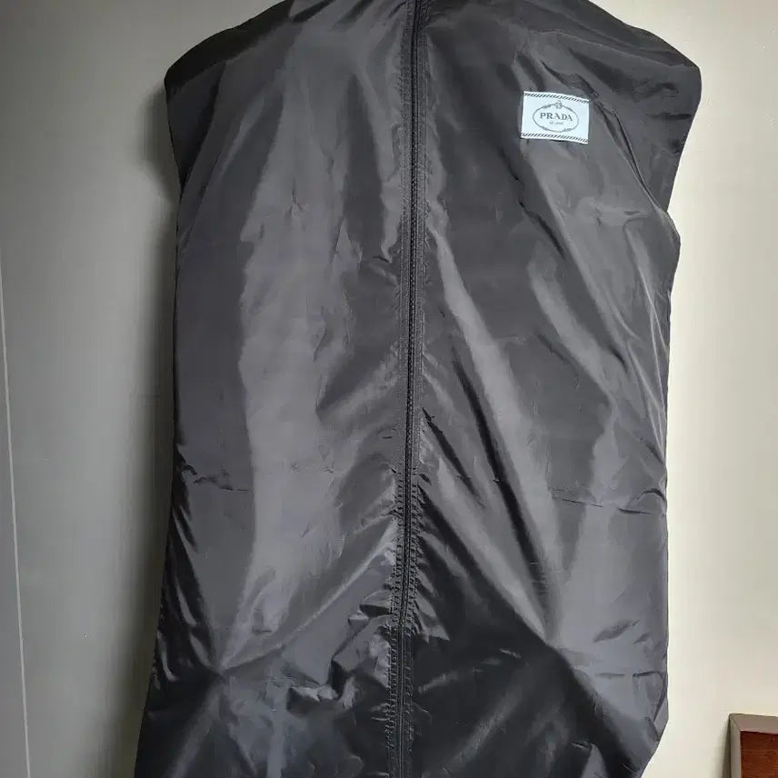 [BUNJANG] Prada 18FW Runway Vintage Look Shearling Jacket / 새상품 여성 프라다 18FW 런어웨이 빈티지룩 양털 무스탕 자켓