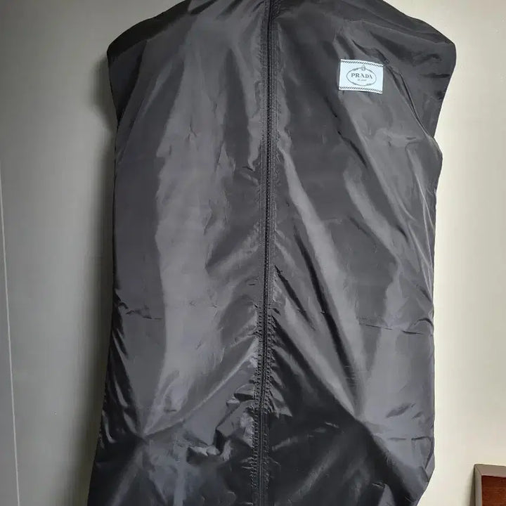 [BUNJANG] Prada 18FW Runway Vintage Look Shearling Jacket / 새상품 여성 프라다 18FW 런어웨이 빈티지룩 양털 무스탕 자켓