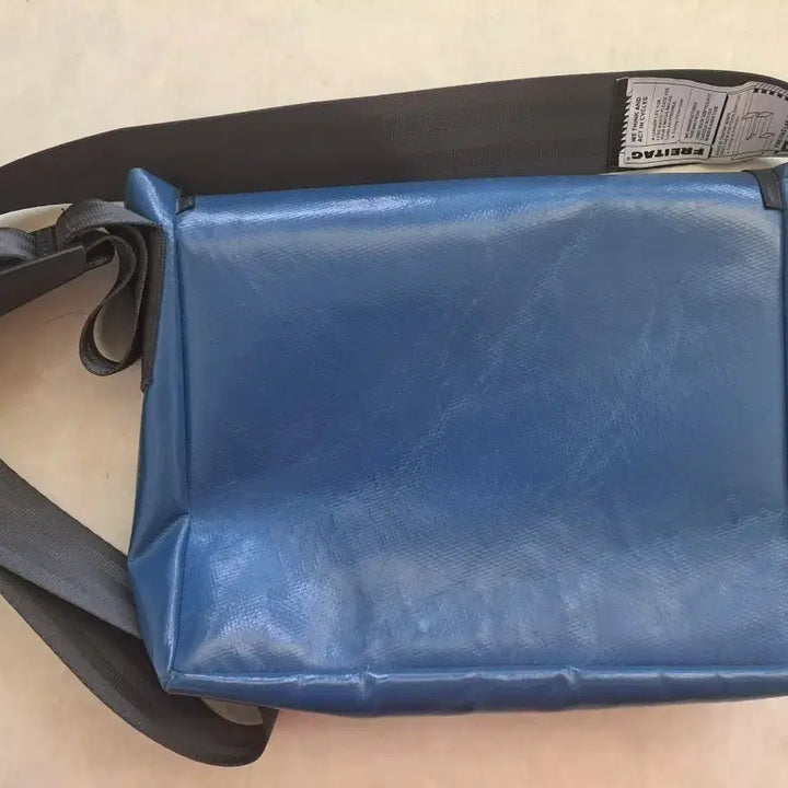 [BUNJANG] Freitag Lassi Messenger Bag / 프라이탁 라씨