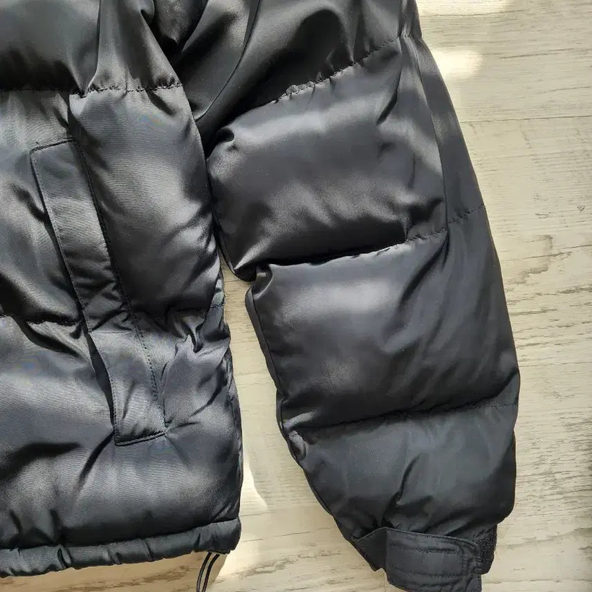 [BUNJANG] VETEZE Black Short Padded Jacket / VETEZE 베테제 블랙 숏 패딩 팜. M(100)사이즈 베떼제 남녀공용