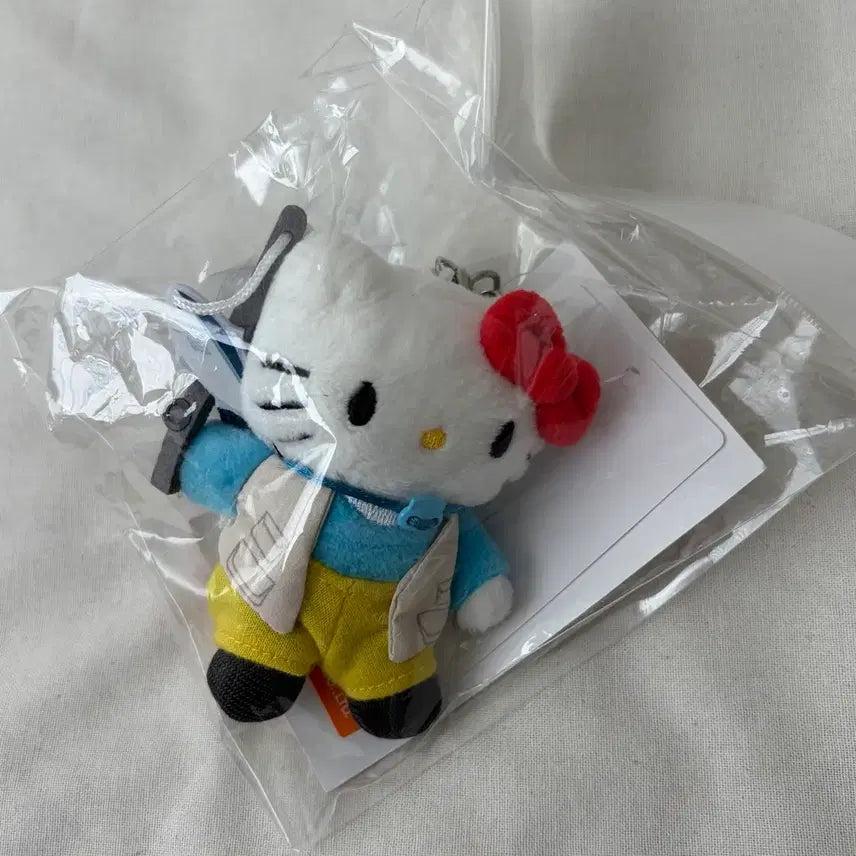 [BUNJANG] Sanrio Kitty M.Percent Mascot Plush Doll / 산리오 키티 미퍼센트 낚시 마스코트 인형