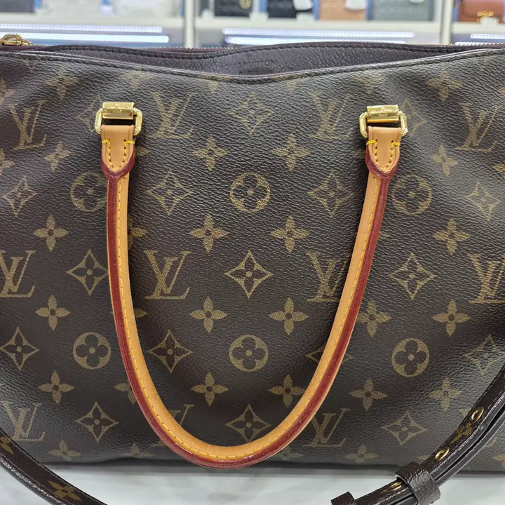 [BUNJANG] Louis Vuitton Monogram Palais MM Tote Shoulder Bag / 루이비통 모노그램 팔라스 mm 토트 숄더백 m40908