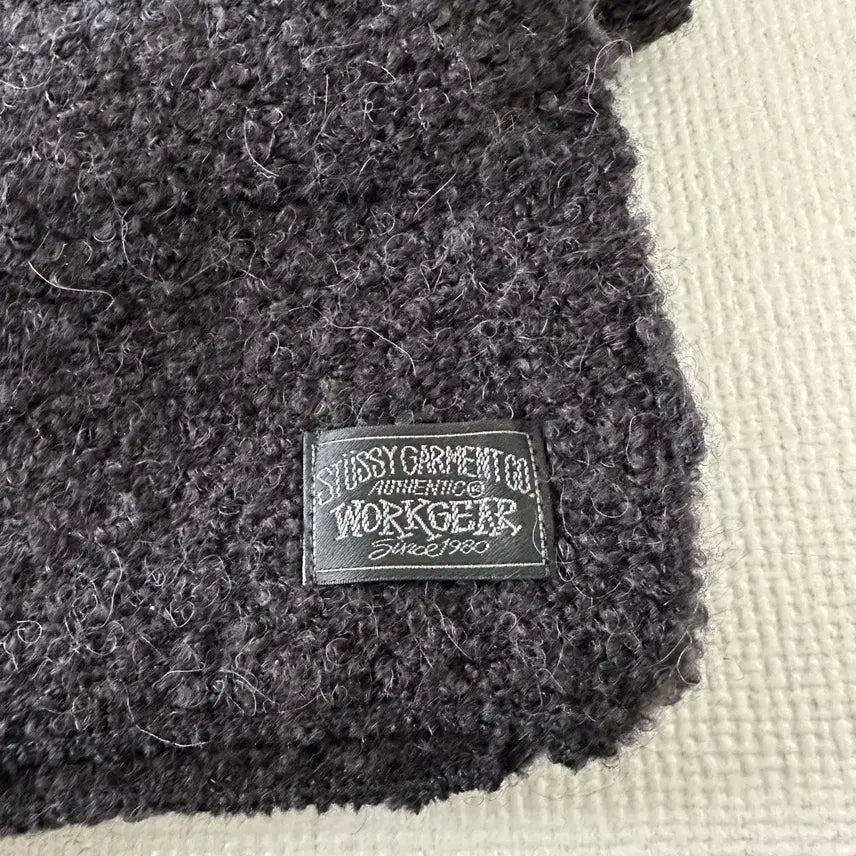 [BUNJANG] Stussy Black Mohair Muffler / Stussy 스투시 블랙 모헤어 머플러