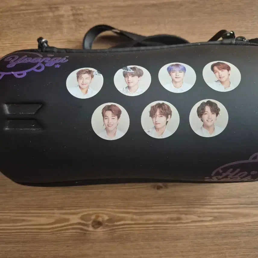 [BUNJANG] BTS (Bangtan Sonyeondan) ARMY Bomb Ver. 3 + Case / 급처)방탕소년단 아미밤 ver3+케이스 BTS 아미밤 판매합니다