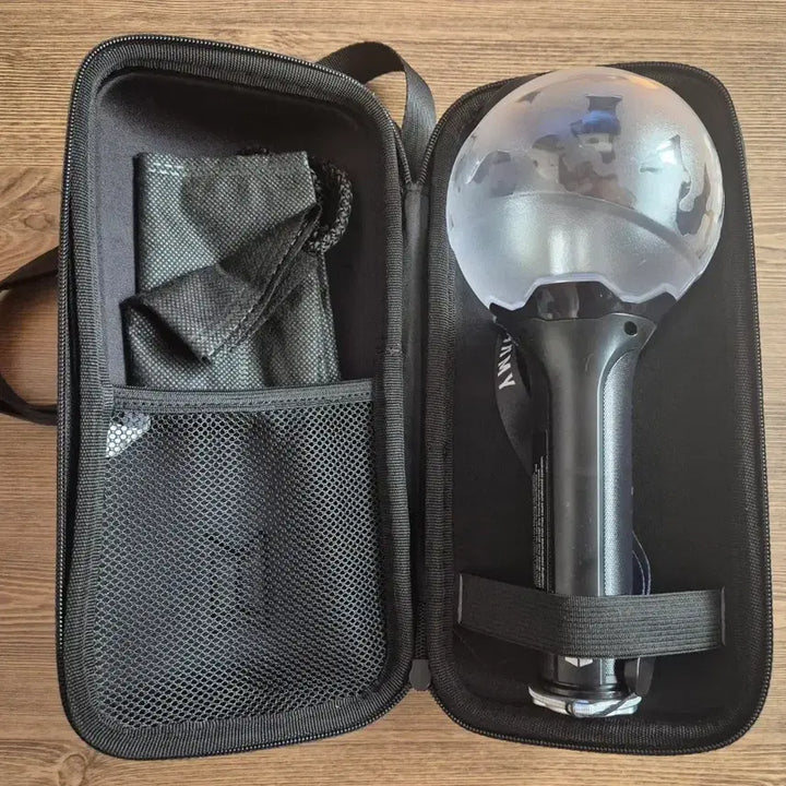 [BUNJANG] BTS (Bangtan Sonyeondan) ARMY Bomb Ver. 3 + Case / 급처)방탕소년단 아미밤 ver3+케이스 BTS 아미밤 판매합니다