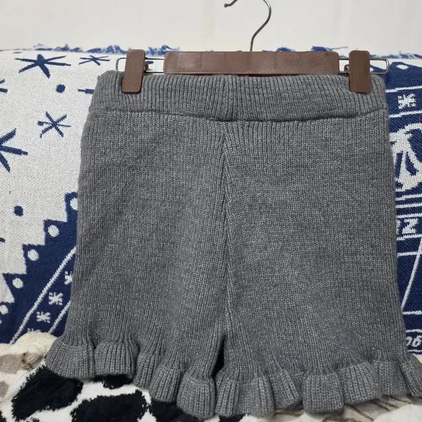 [BUNJANG] Knit Frill Shorts - Gray / 니트 프릴 반바지 그레이