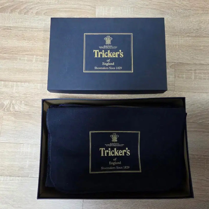 [BUNJANG] TREASURE S.T.O.W Espresso 250 Size / 트리커즈 스토우 에스프레소 250사이즈