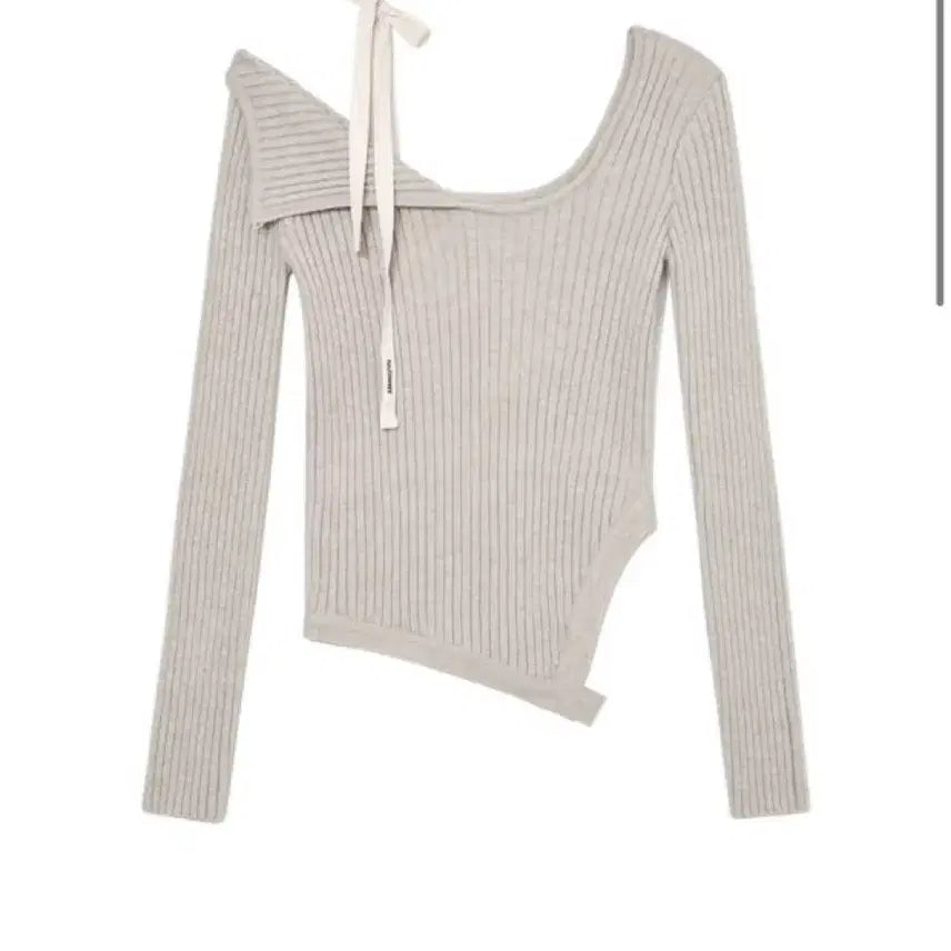 [BUNJANG] Glowny Aisa Knit Off-Shoulder (Oatmeal) / 글로니 아이사 니트 오프숄더 (오트밀)