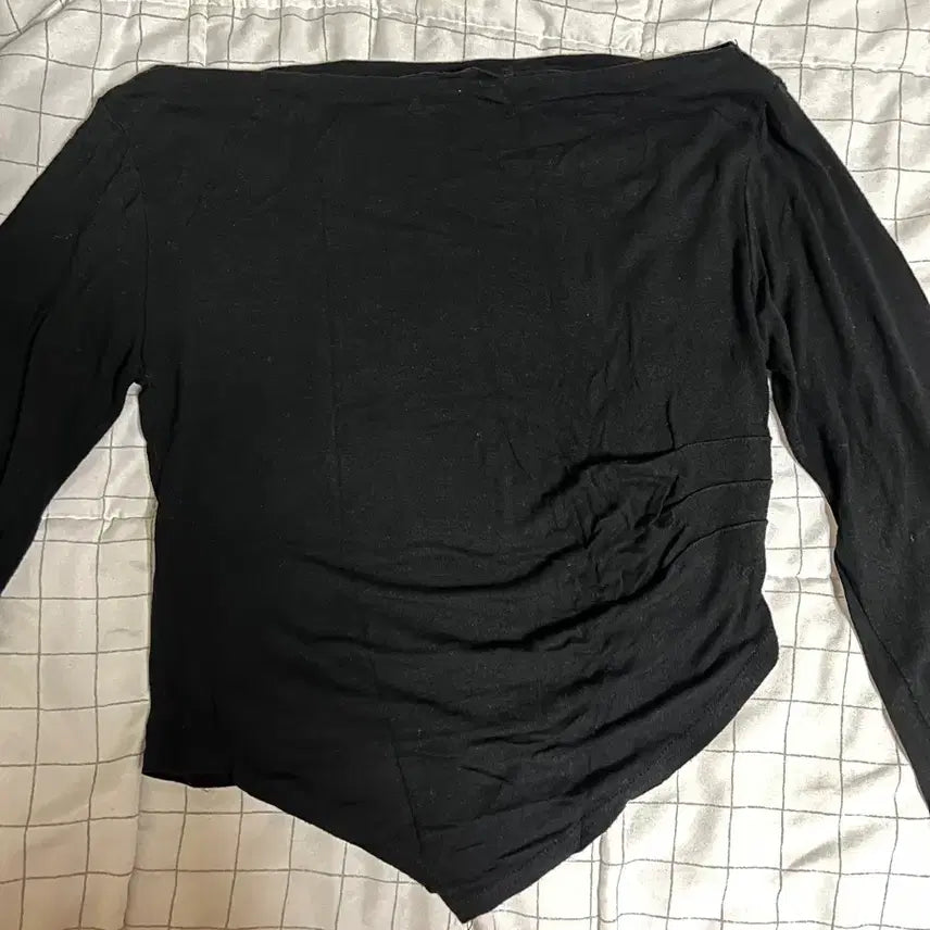 [BUNJANG] Off-shoulder Basic T-shirt / 오프숄더 기본티